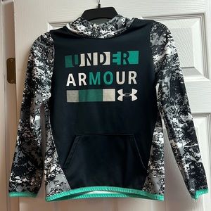Under Armour youth medium hooded sweatshirt